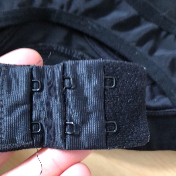 Old Navy Sports Bra - Picture 9 of 13